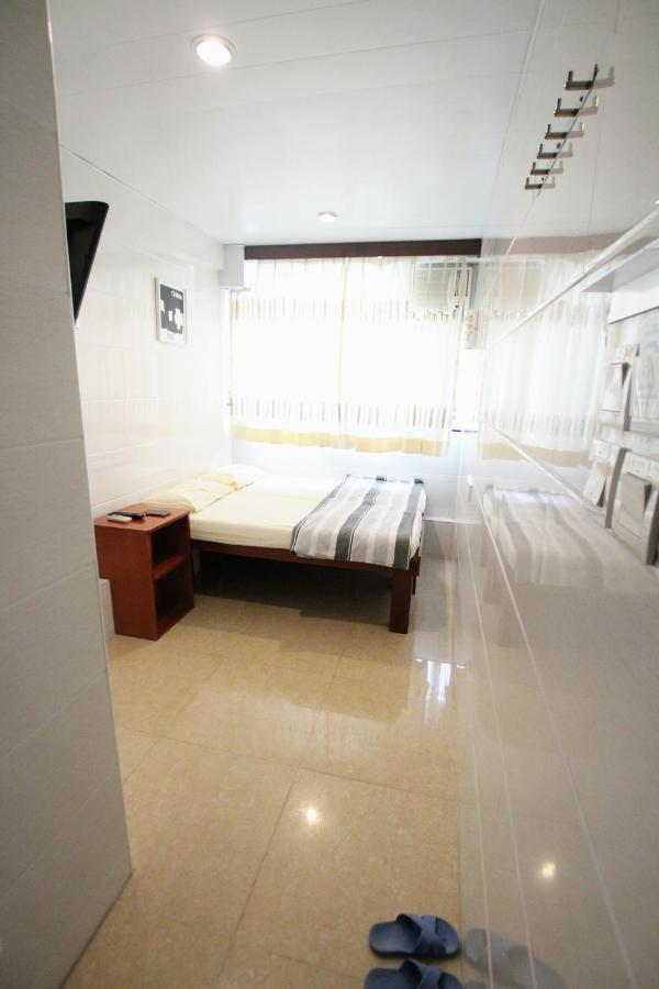 Tai Wah Hostel Hong Kong Exterior photo
